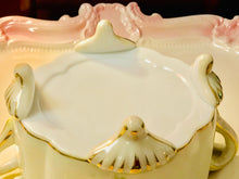 Load image into Gallery viewer, Gold Moriage Unmarked Handled Bowl