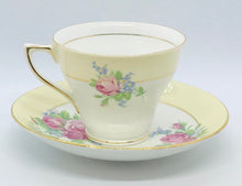 Load image into Gallery viewer, Rosina Roses Teacup and Saucer Number 5035