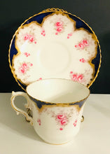 Load image into Gallery viewer, Aynsley Antique Duo