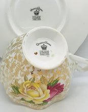 Load image into Gallery viewer, Queen Anne Roses and Gold