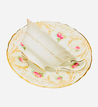 Load image into Gallery viewer, Royal Doulton Pink Roses
