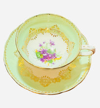 Load image into Gallery viewer, Westbrook England Violets on Green
