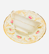 Load image into Gallery viewer, Royal Doulton Pink Roses
