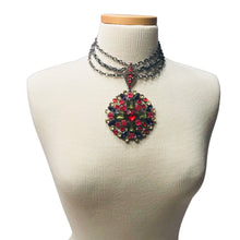 Load image into Gallery viewer, Funky Pendant Choker
