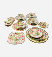 Load image into Gallery viewer, Aynsley India Tree-Various Pieces
