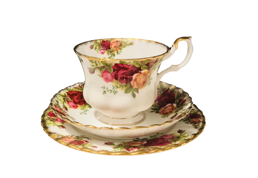 Royal Albert Old Country Roses Tea Trio