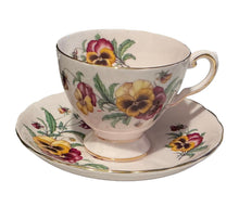 Load image into Gallery viewer, Tuscan Pale Pink Pansy
