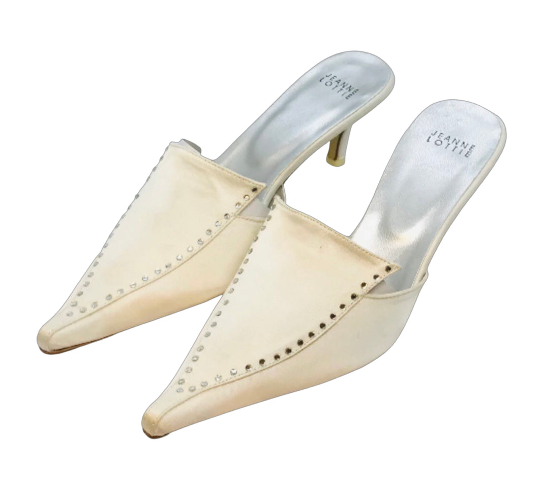 Jeanne Lottie Vintage White Mules European Size 40