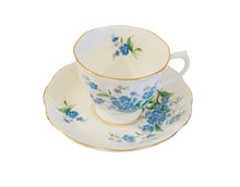 Load image into Gallery viewer, Royal Albert Forget Me Not
