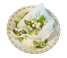 Load image into Gallery viewer, Royal Albert Flower of Month May
