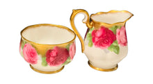 Load image into Gallery viewer, Royal Albert Old English Rose
