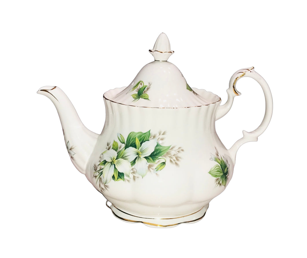 Royal Albert Trillium Tea Pot