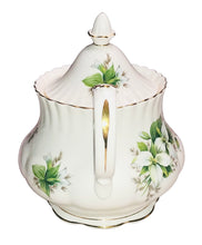Load image into Gallery viewer, Royal Albert Trillium Tea Pot
