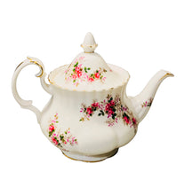 Load image into Gallery viewer, 6 Cup Royal Albert Lavender Rose Teapot
