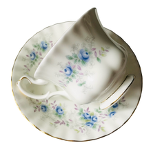 Load image into Gallery viewer, Royal Albert Blue Blossom
