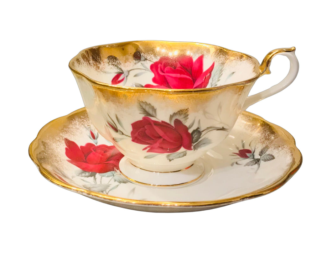 Royal Albert Red Roses