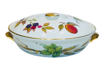 Load image into Gallery viewer, Royal Worcester Evesham

