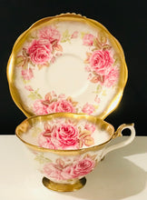 Load image into Gallery viewer, Royal Albert Cabbage Roses
