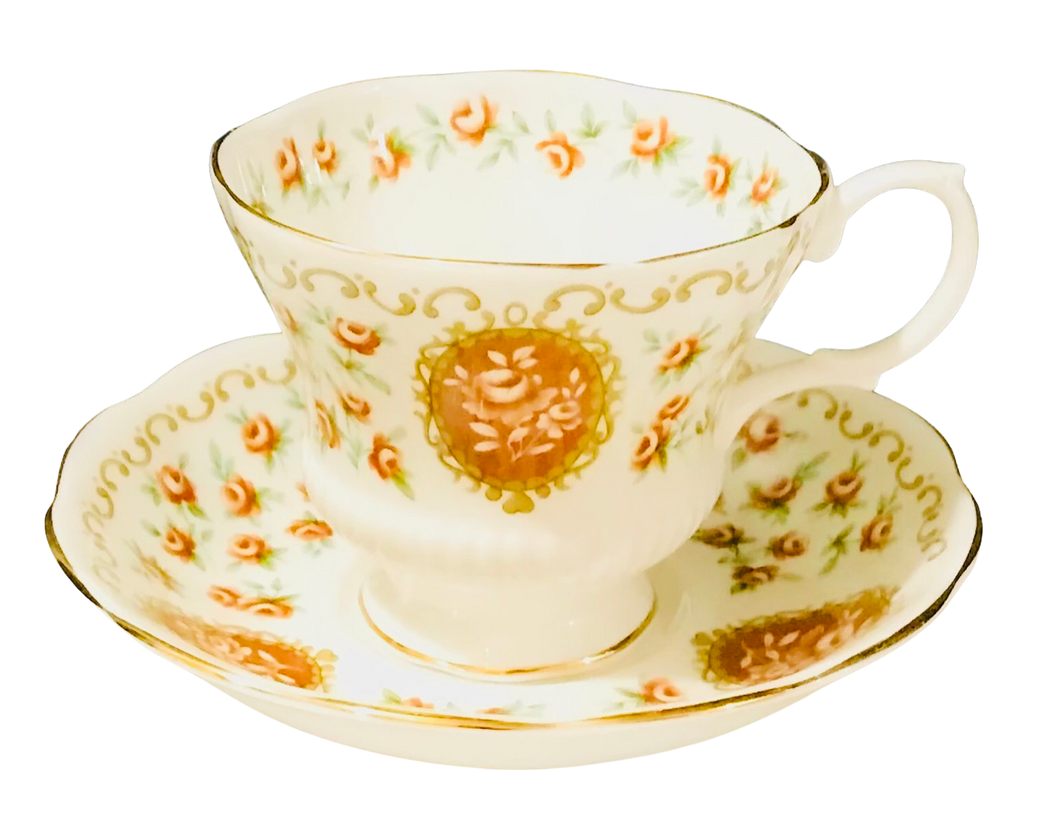 Royal Albert Cameo Series Heirloom