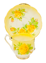 Load image into Gallery viewer, RA Yellow Tea Rose
