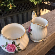 Load image into Gallery viewer, Pretty In Pink-Sadler Swirled Pink Rose Creamer and Sugar Bowl
