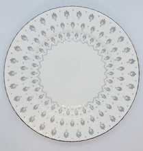 Load image into Gallery viewer, Paragon Regency Print 10.5 Inch Dinner Plates
